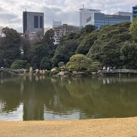 Toyoko Inn Tokyo Shinjuku Gyoemmae Eki 3 Ban Deguchi Buitenkant foto